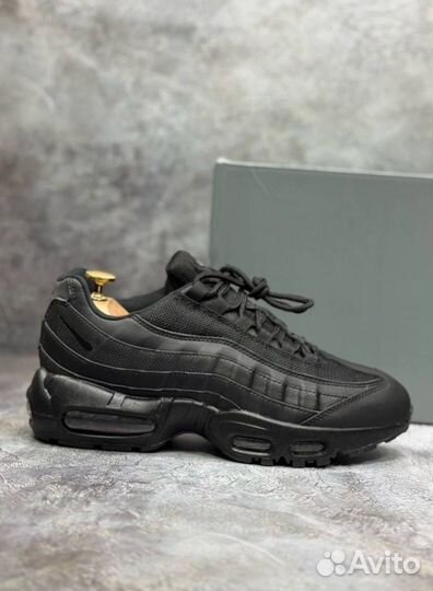 Кроссовки Nike Air Max 95 комфортные