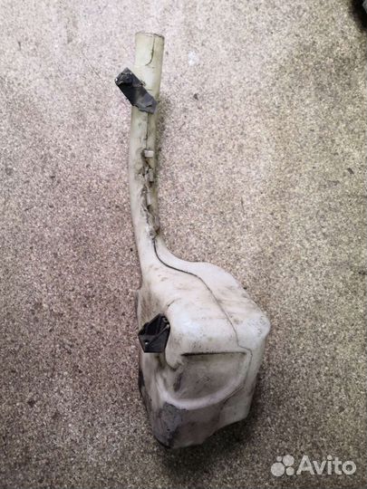 Бачок омывателя Ford Fusion Fiesta