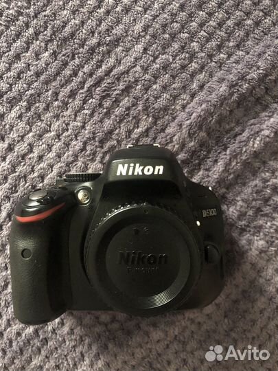 Зеркальный фотоаппарат nikon