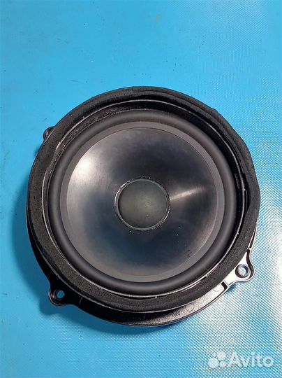 Динамик задней левой двери Land Rover range rover