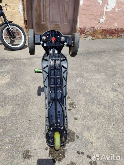 Самокат детский трехколесный globber