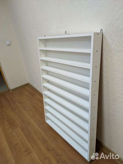 Полочка под гель-лаки