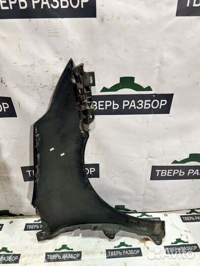 Крыло переднее левое Citroen C4 2004-2008