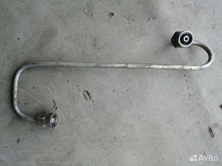 Трубка топливная 4D68 АКПП для Mitsubishi RVR 1