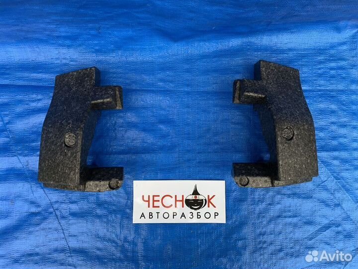 Наполнитель заднего бампера пенопласт Touareg 2010