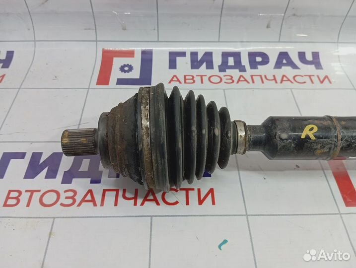 Привод передний правый Skoda Yeti (5L) 1K0407272QT