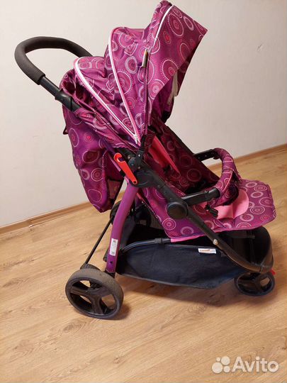 Прогулочная коляска