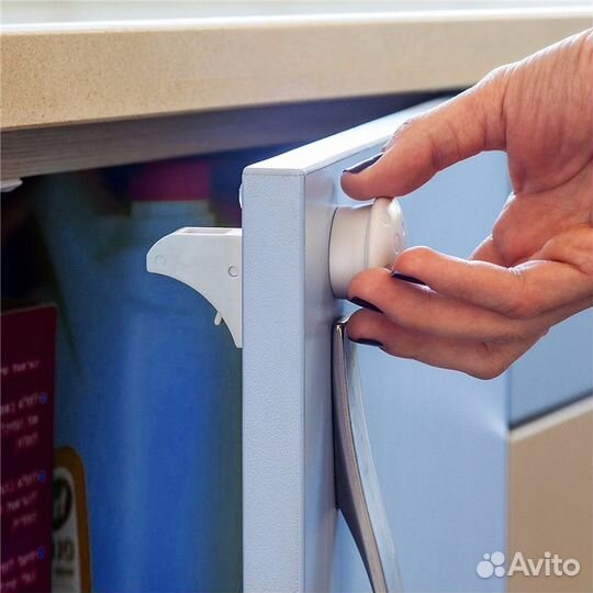 Магнитный замок от детей