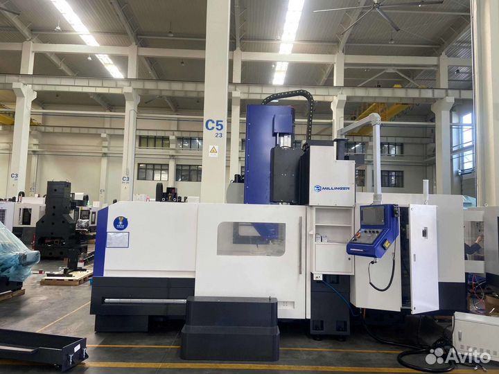 Портальный фрезерный центр LM2015L