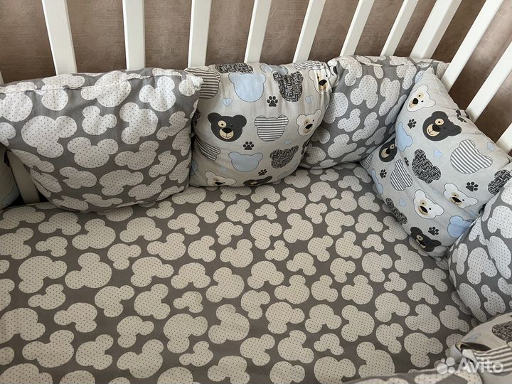 Бортики в детскую кроватку