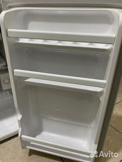 Холодильник новый