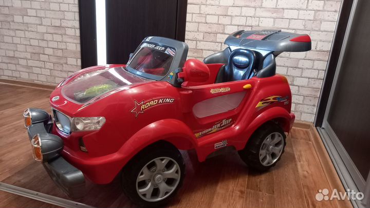Детский электромобиль бу