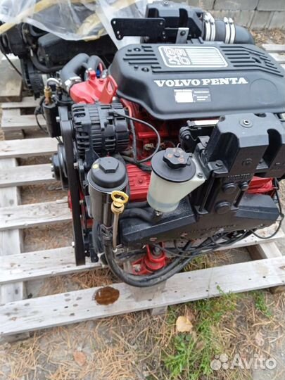 Двигатель Volvo Penta 5.0 270HP год 2016