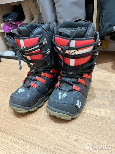 Сноубордические ботинки