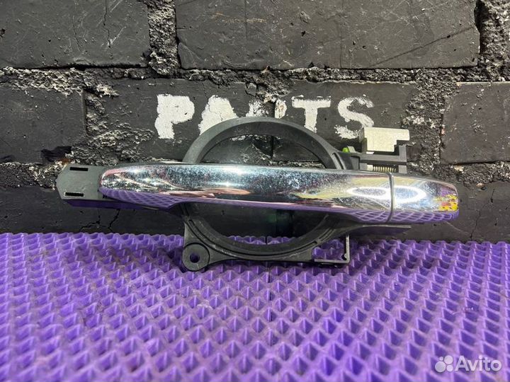 Ручка двери внешняя задняя левая Mitsubishi