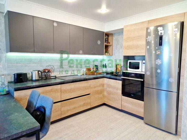 2-к. квартира, 57,4 м², 14/16 эт.