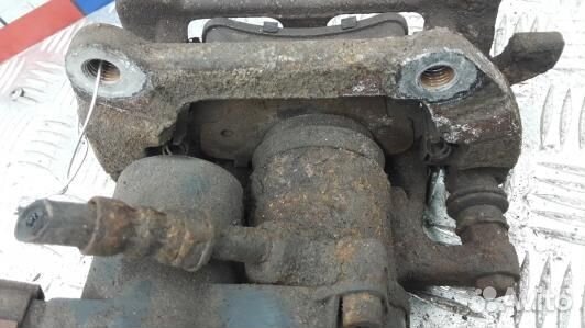 Суппорт тормозной задний левый audi A5 1 (4AD17MA0