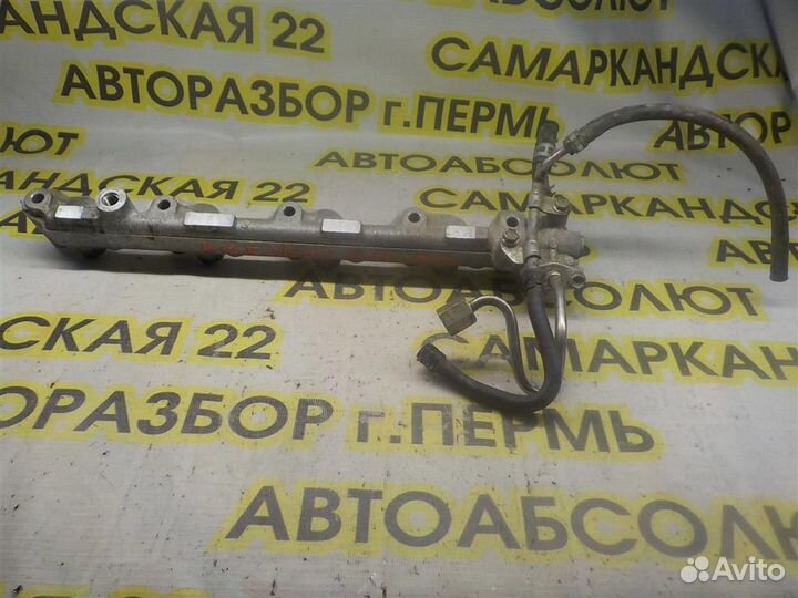 Рейка топливная (рампа) Toyota Avensis II (T250)