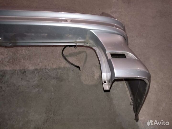 Задний бампер на мерседес 639, коротышь