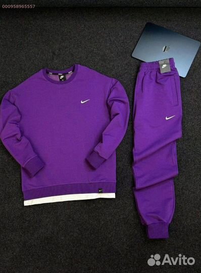 Спортивный костюм