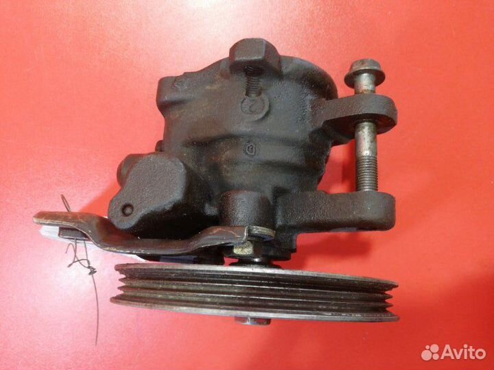 Насос гур Toyota Mark Ii GX90 1G-FE 1992-1996