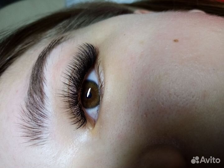 Наращивание ресниц, гель-лак,маникюр,педикюр