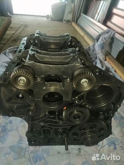 Блок цилиндров двигателя OM 651 Mercedes