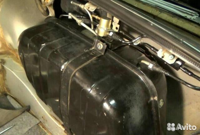 Бак инжектор 2107