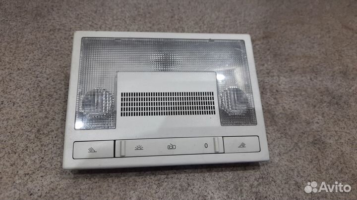 Центральный плафон для Volkswagen Polo 5 Sedan