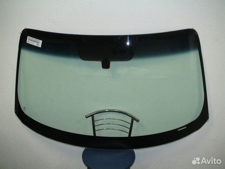 Стекло лобовое hyundai santa FE 06