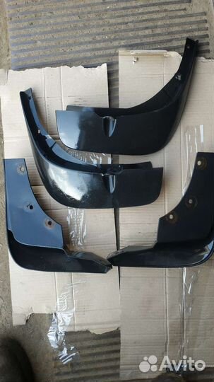 Брызговики Рено Дастер рестайлинг