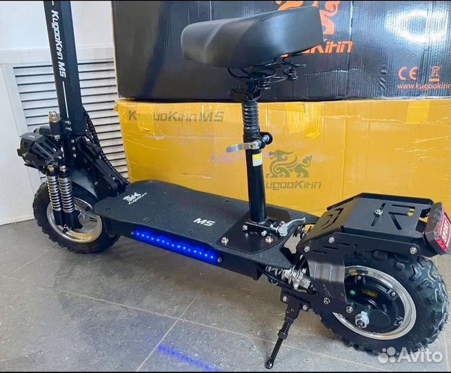 Самокат -электро kugoo kirin m5