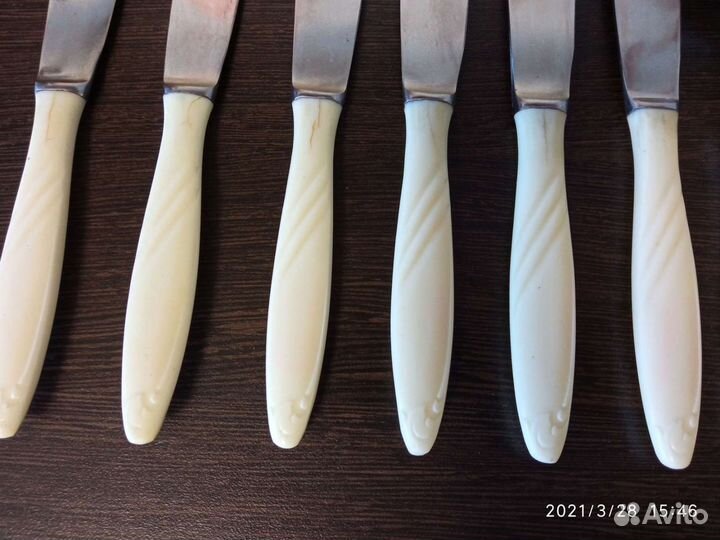 Вилки и ножи