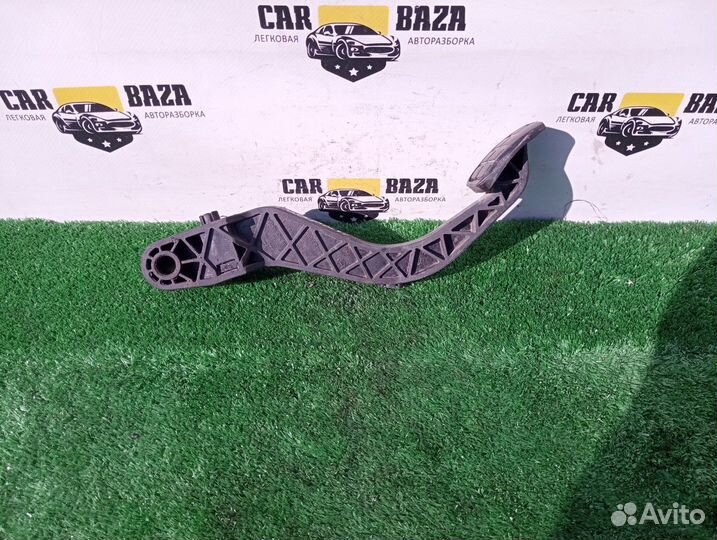 Педаль сцепления Volkswagen Sharan