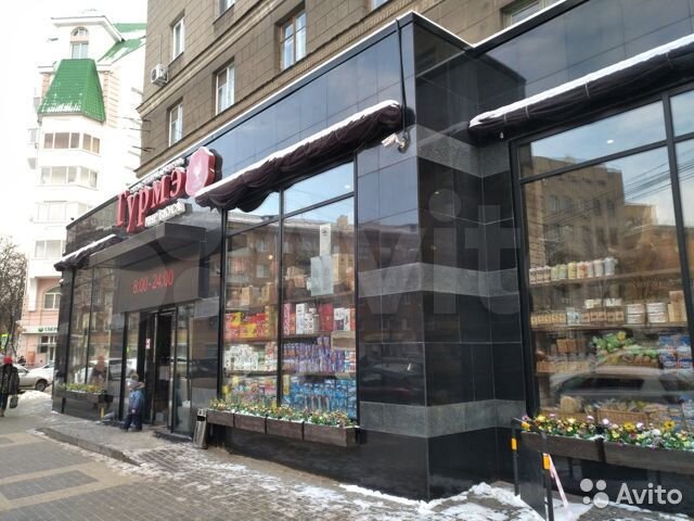 Торговое помещение, 655 м²