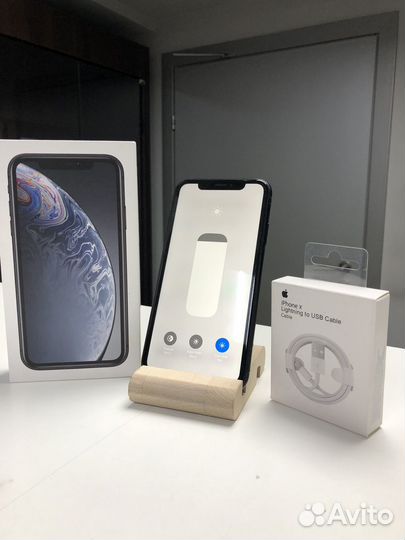 iPhone Xr, 64 ГБ