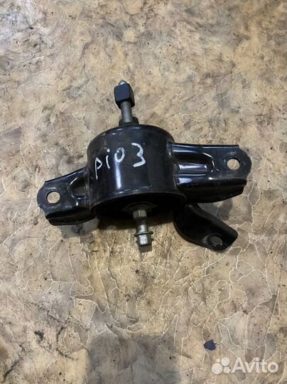 Подушка коробки левая киа рио 3 хендай солярис 1