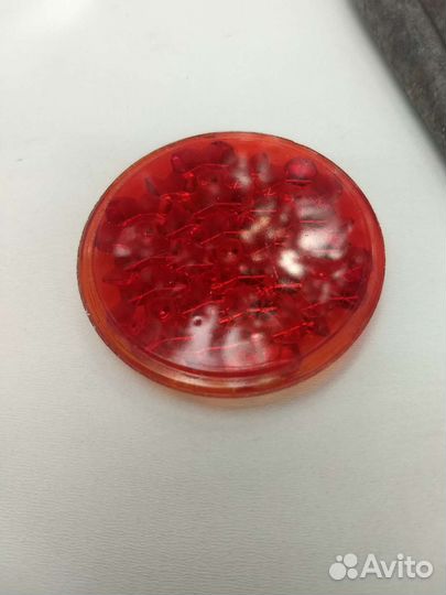 Светоотражатель и накладка крыла Ява Jawa