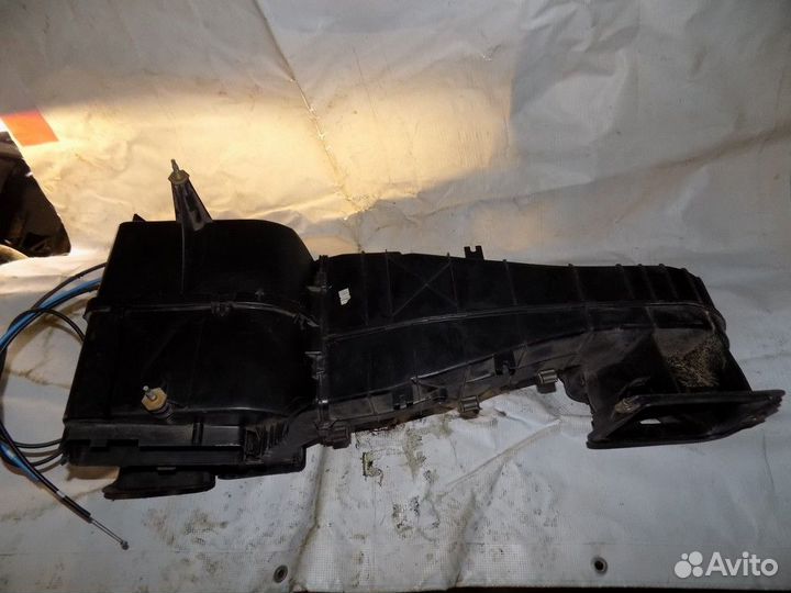 Корпус отопителя Passat B3 1988-1993