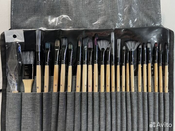 Кисть художественная