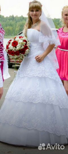 Свадебное платье