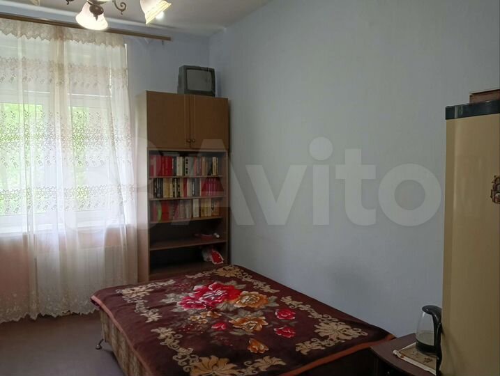 Комната 20 м² в 3-к., 1/5 эт.