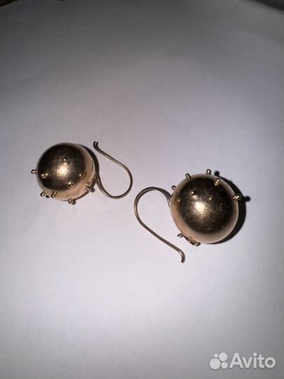 Золотые серьги