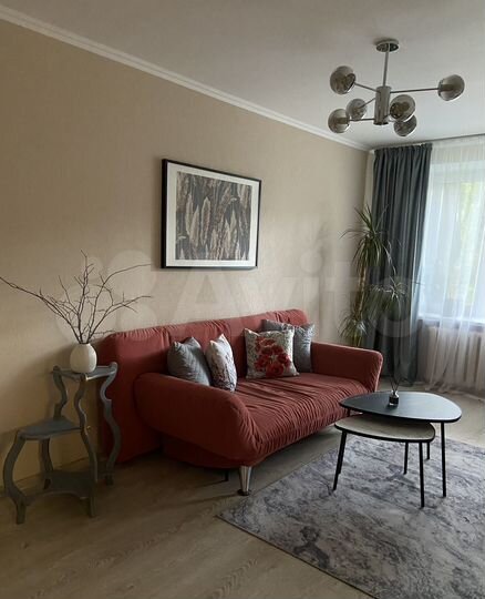 2-к. квартира, 43 м², 1/5 эт.