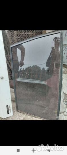 Стекло на багажник