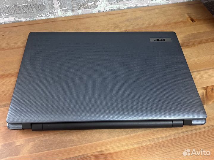 Acer aspire 7250, большая диагональ для работы