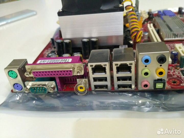 Материнская плата MSI K9N Ultra 2f