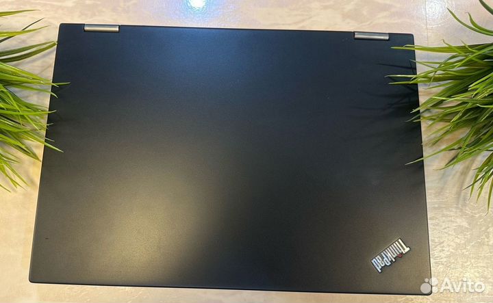 Lenovo Thinkpad X380 Yoga - 16/256GB, Core i5-8350