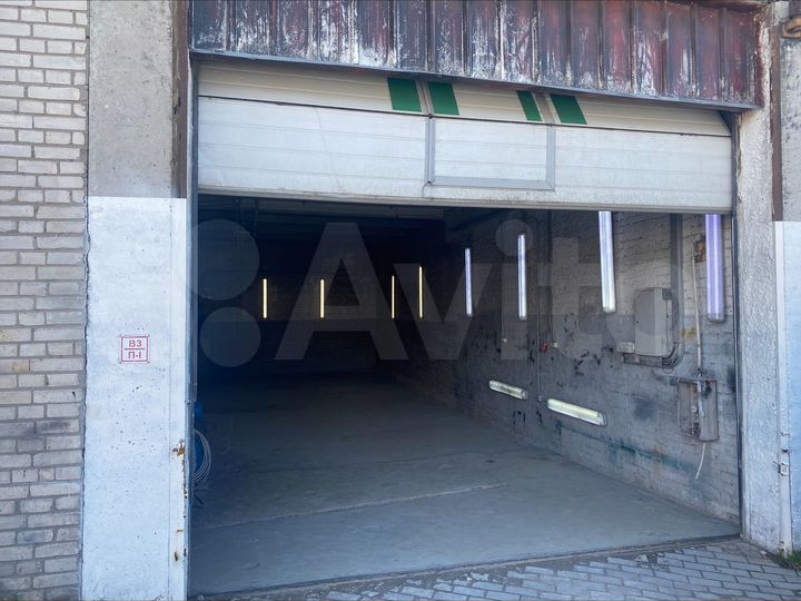 Бокс под автосервис, мастерскую, 79.6 м²