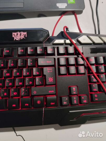 Игровая клавиатура definder